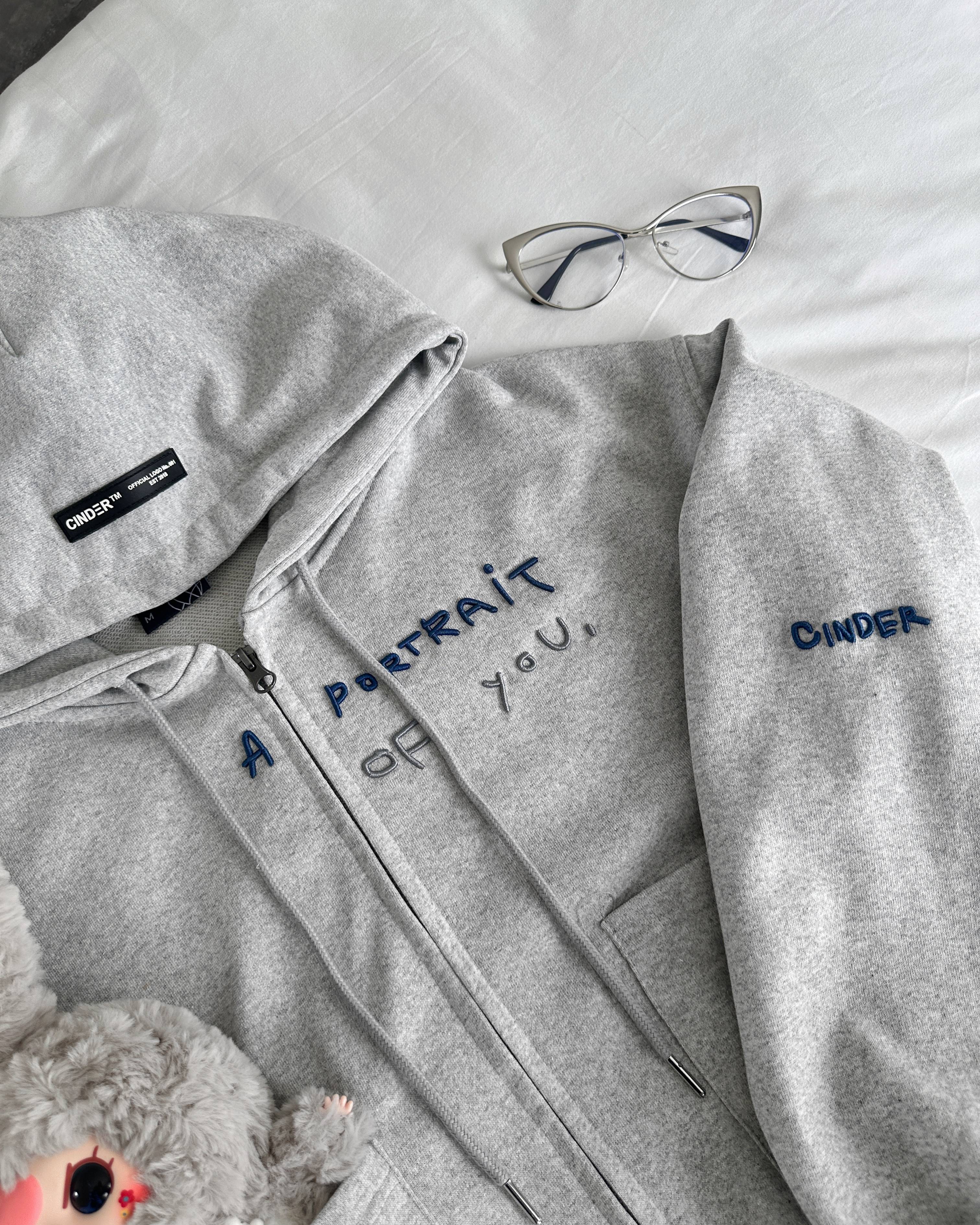 Portrait - Hoodie Zip Boxy